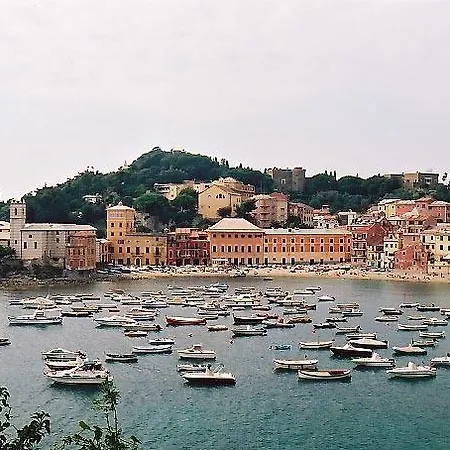 Apartment Casa Vacanza Vera Casarza Ligure