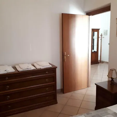 Casa Vacanza Vera Apartment